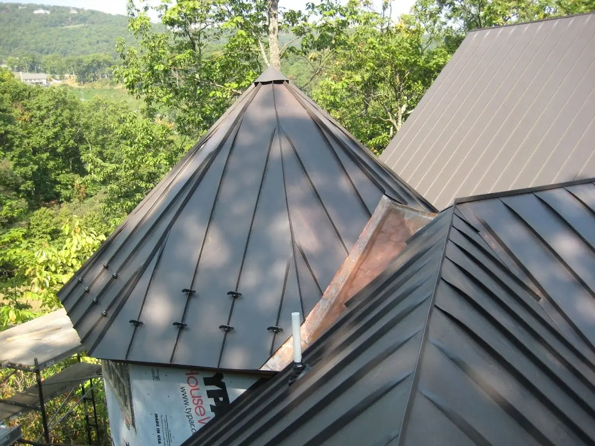 Professional Gutter Cleaning by Craftsman Roofing in Mammoth Lakes